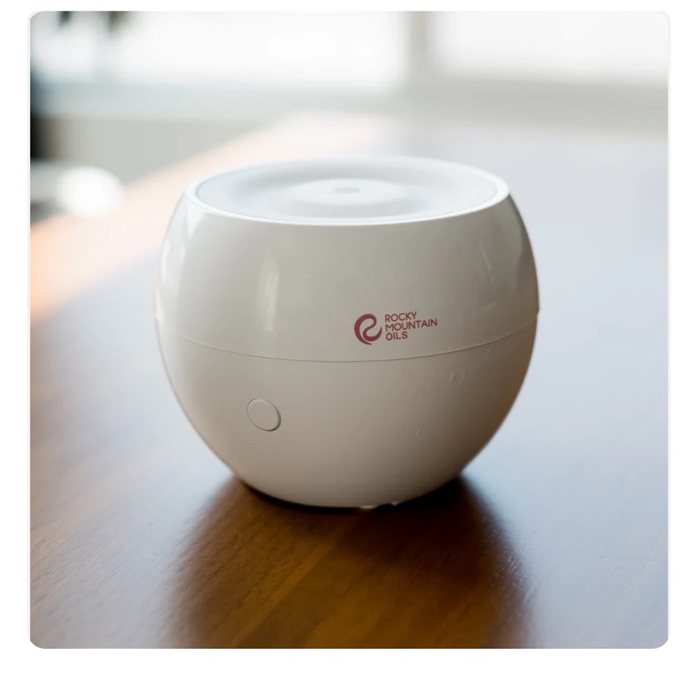 Rocky Mountain oils Diffuser